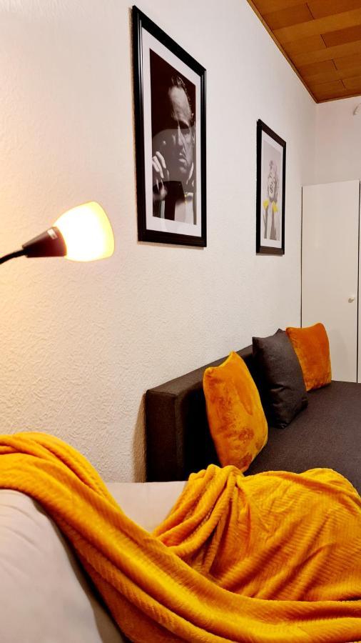 Elena Flat Sonnenblumen Duisburg Zentrum Luaran gambar