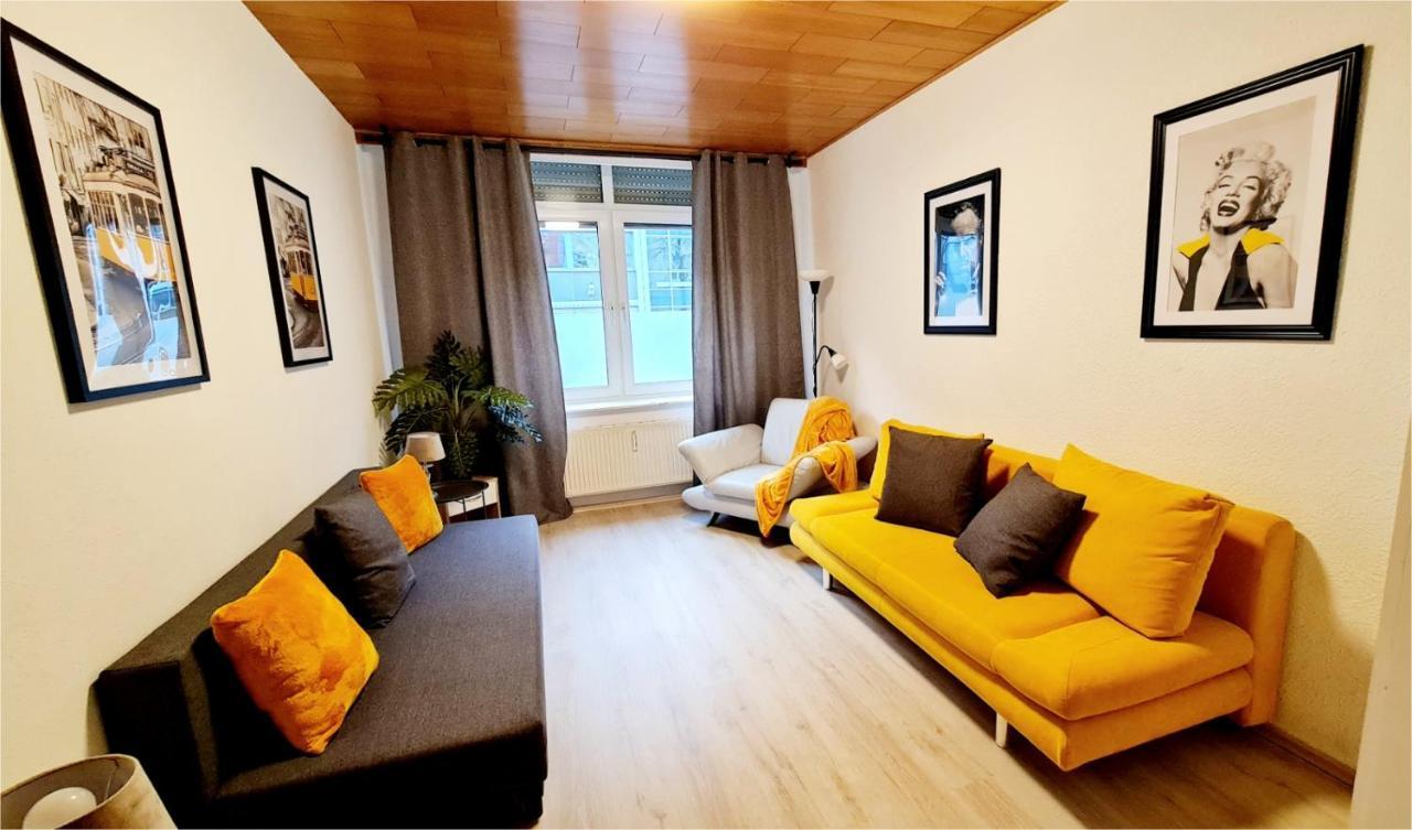 Elena Flat Sonnenblumen Duisburg Zentrum Luaran gambar
